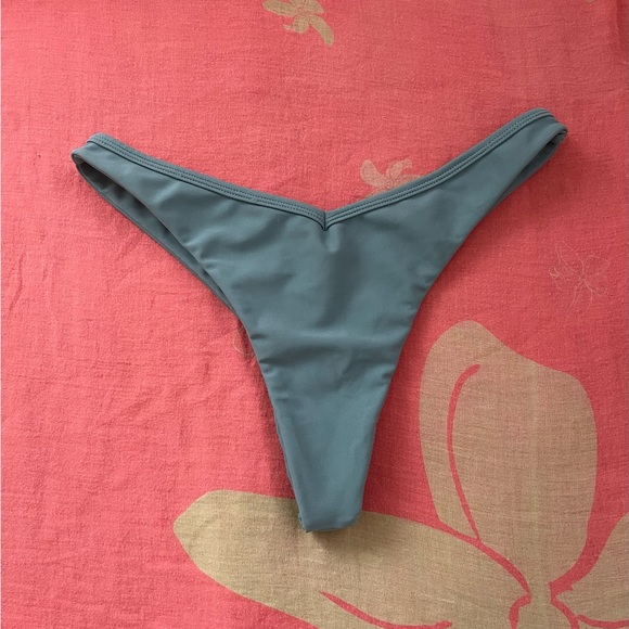 benoa - Picture 1 of 1